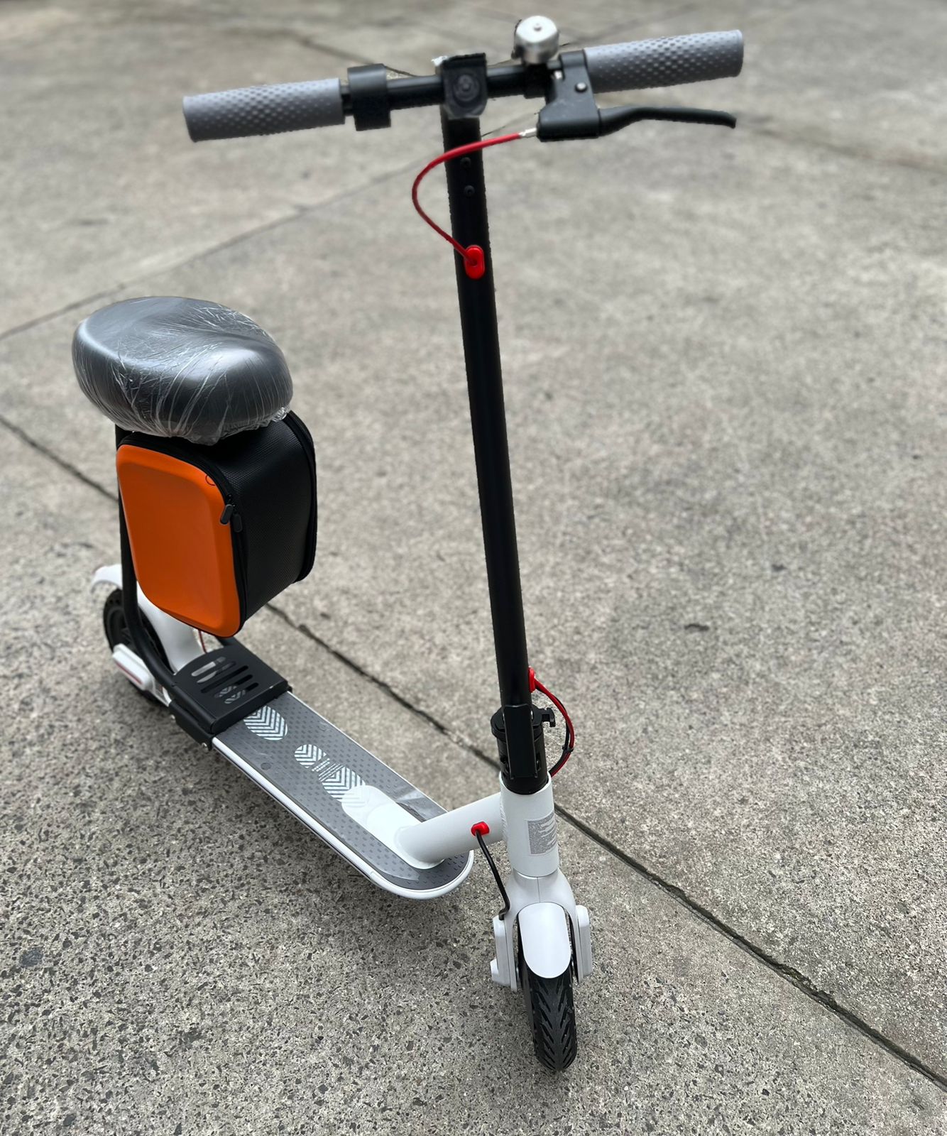 PATINETA ELECTRICA TIPO XIAOMI CON SILLA
